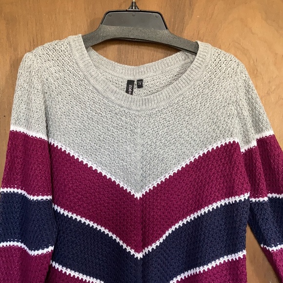 Zoe & Phoebe chevron stripe pullover sweater size 1X - Picture 9 of 17
